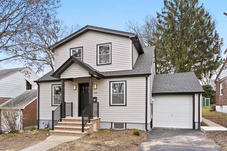 Two-story home, New Jersey